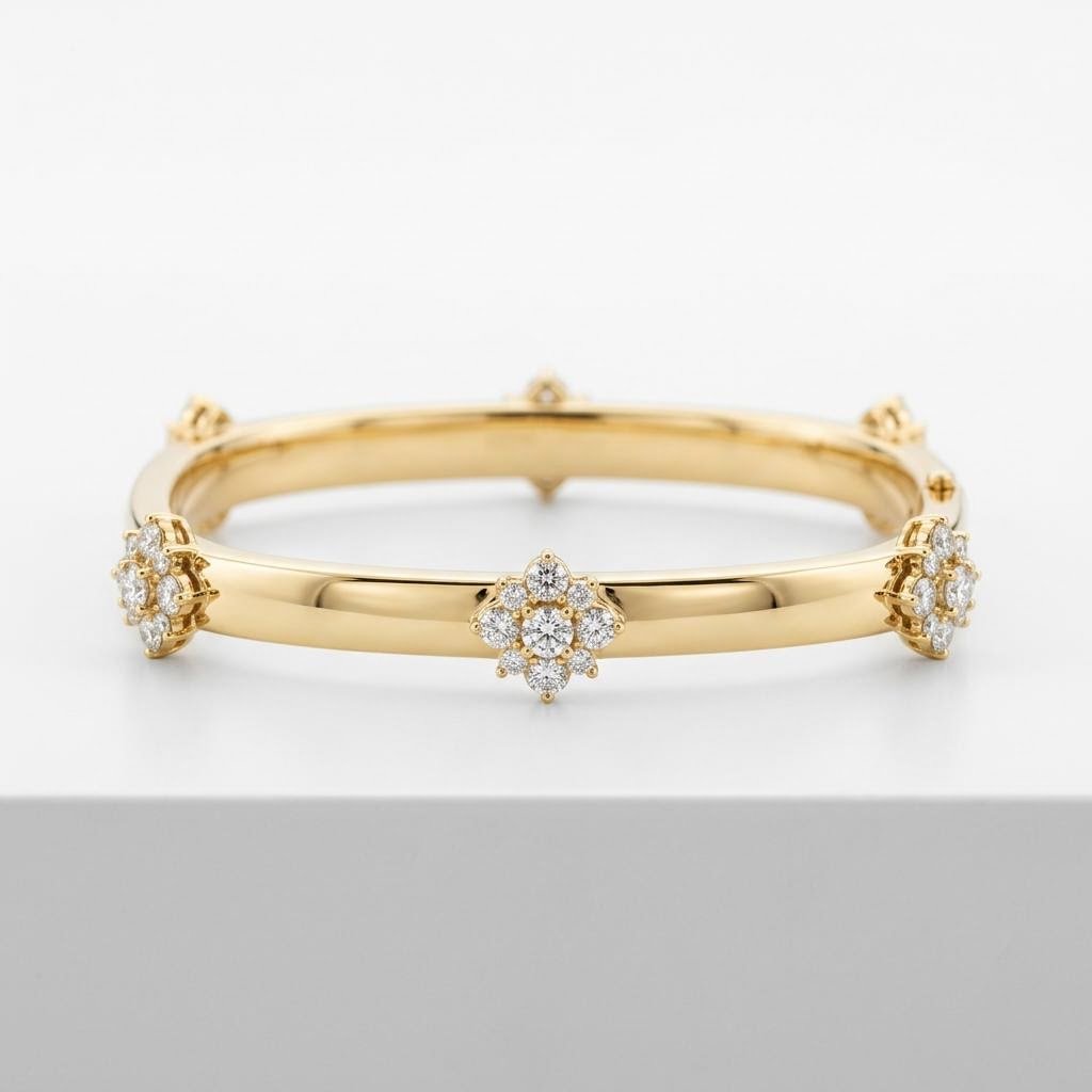 Diamond Bunchberry Station Cushion Bangle